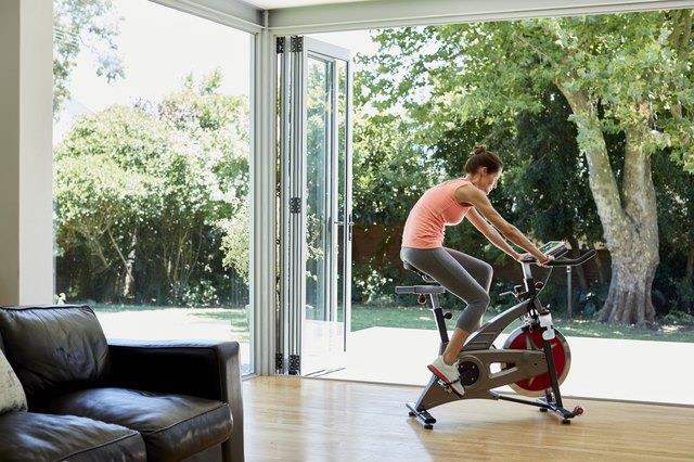 Wie man mit dem Fahrrad Beinmuskeln aufbaut Wie man mit dem Fahrrad Beinmuskeln aufbaut