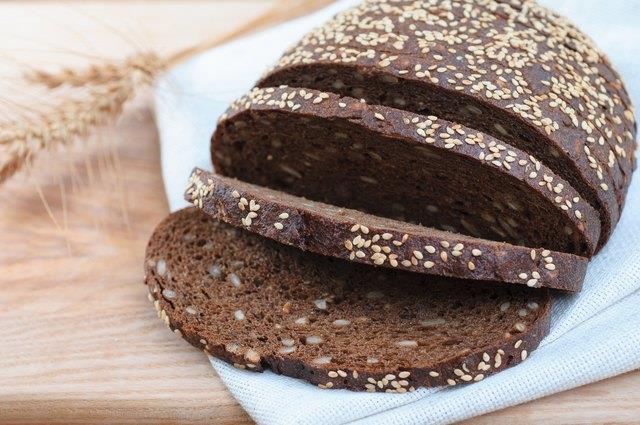 Gibt es ein besseres Brot ?: Weizen gegen Roggenbrot Gibt es ein besseres Brot ?: Weizen gegen Roggenbrot