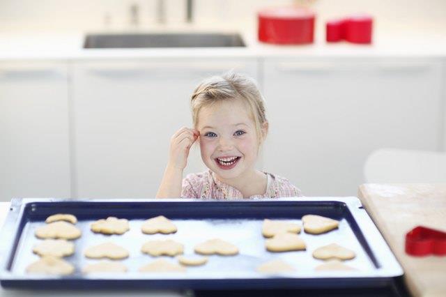 Kann ein Cookie Sheet das Backen der Cookies beeinflussen? Kann ein Cookie Sheet das Backen der Cookies beeinflussen?