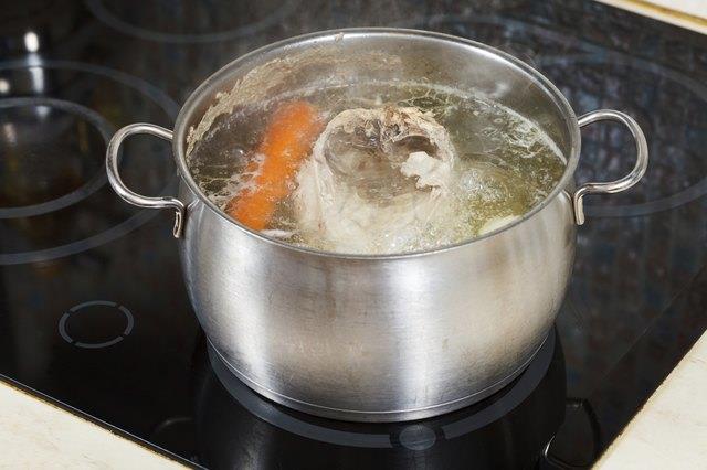 Wird kochendes Fleisch von Fett befreit? Wird kochendes Fleisch von Fett befreit?