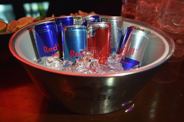 Können Energy Drinks Ihre Nieren schädigen? Können Energy Drinks Ihre Nieren schädigen?