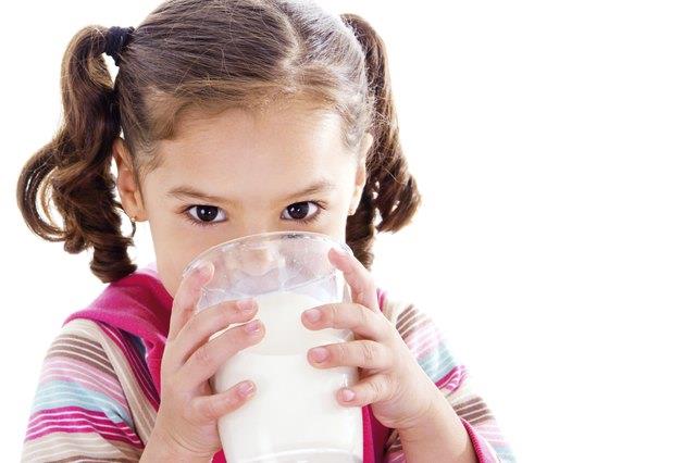 Empfohlene Tagesdosis an Vitaminen für Kinder Empfohlene Tagesdosis an Vitaminen für Kinder